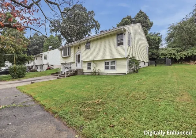 Photo 2 of Sale Pending at 65 Harold St, Worcester, MA 01604 | MLS# 73573561 | Listing updated on 2026-09-15