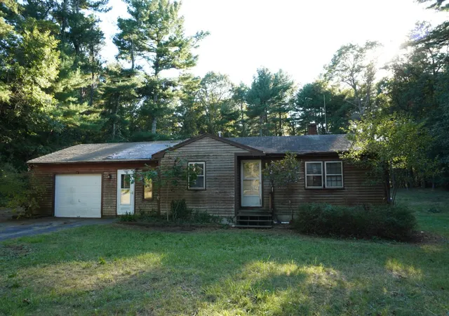 Photo 1 of Sale Pending at 280 Oak St, Halifax, MA 02338 | MLS# 73587679 | Listing updated on 2026-10-14