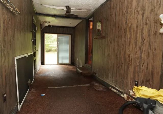 Photo 3 of Sale Pending at 280 Oak St, Halifax, MA 02338 | MLS# 73587679 | Listing updated on 2026-10-14