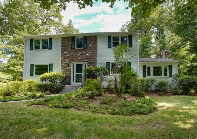 Photo 1 of Single family home for sale at 22 Coolidge Cir, Northborough, MA 01532 | MLS# 73575108 | Listing updated on 2026-09-21