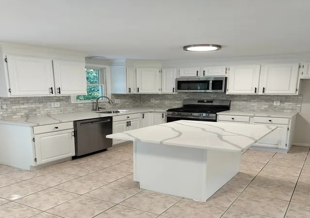 Photo 3 of Single family home for sale at 44 Jonathan Way, Taunton, MA 02780 | MLS# 73575321 | Listing updated on 2026-10-01