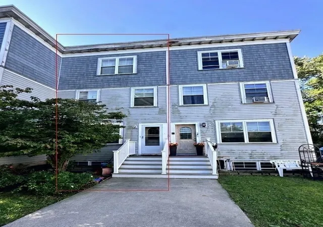 Photo 3 of Condo for sale at 32 Cobden St #2, Roxbury, MA 02119 | MLS# 73579028 | Listing updated on 2026-10-10