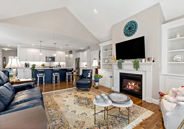 Photo 2 of Condo for sale at 35 Mariners Way #35, Plymouth, MA 02360 | MLS# 73571547 | Listing updated on 2026-09-19