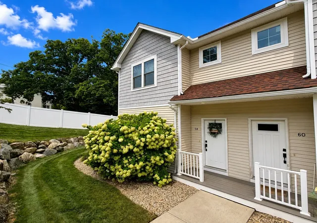 Photo 2 of Condo for sale at 58 Oak St #58, Clinton, MA 01510 | MLS# 73572178 | Listing updated on 2026-09-08