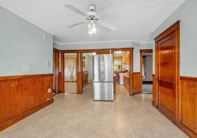 Listing Photo 4 - Condo for sale in building located at 1-3 Hudson St, Methuen, MA 01844