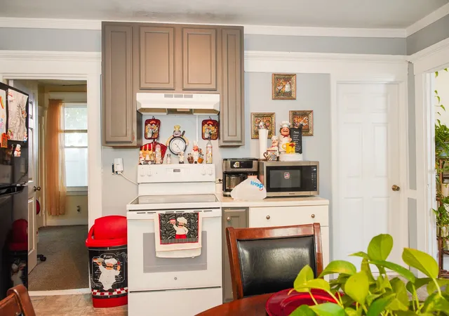Photo 3 of House for sale at 343 Purchase St, New Bedford, MA 02740 | MLS# 73572453 | Listing updated on 2026-09-10
