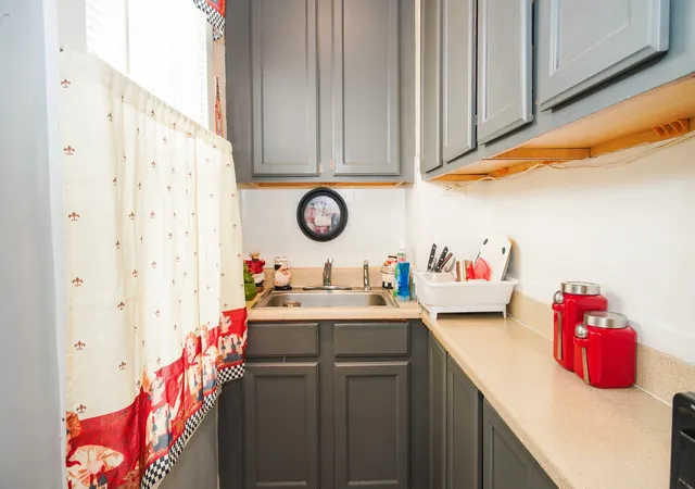 Photo 4 of House for sale at 343 Purchase St, New Bedford, MA 02740 | MLS# 73572453 | Listing updated on 2026-09-10
