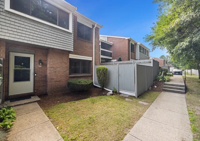Photo 2 of Sale Pending at 164 Greenbrook Dr #164, Stoughton, MA 02072 | MLS# 73570426 | Listing updated on 2026-09-19