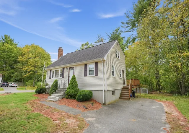Photo 3 of Single family home for sale at 119 Spallus Rd, Stoughton, MA 02072 | MLS# 73587415 | Listing updated on 2026-10-10