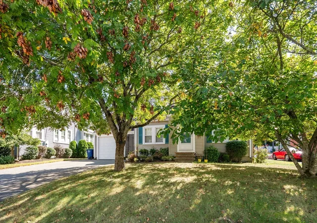 Photo 19 of Single family home for sale at 18 Hl View Rd, Braintree, MA 02184 | MLS# 73579427 | Listing updated on 2026-10-16