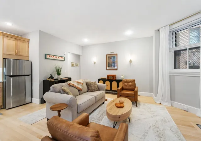 Photo 3 of Condo for sale at 135 Marlborough #2, Boston, MA 02116 | MLS# 73584033 | Listing updated on 2026-10-20