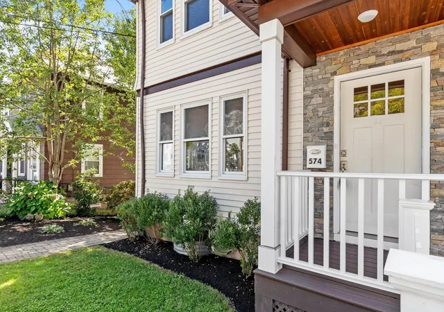 Photo 2 of Condo for sale at 574 576 Lagrange St #574, West Roxbury, MA 02132 | MLS# 73581651 | Listing updated on 2026-10-19