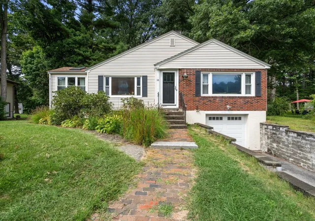 Photo 1 of Sale Pending at 15 Claridge Dr, Worcester, MA 01602 | MLS# 73575284 | Listing updated on 2026-09-29