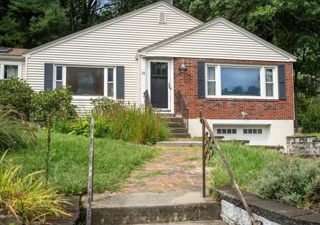 Photo 2 of Sale Pending at 15 Claridge Dr, Worcester, MA 01602 | MLS# 73575284 | Listing updated on 2026-09-29