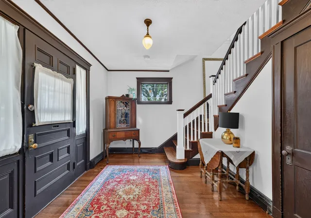 Photo 3 of Single family home for sale at 580 Highland Ave, Needham Heights, MA 02494 | MLS# 73574504 | Listing updated on 2026-09-13