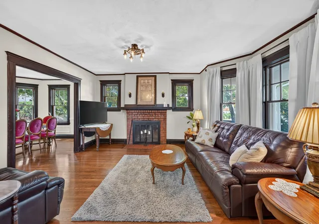 Photo 4 of Single family home for sale at 580 Highland Ave, Needham Heights, MA 02494 | MLS# 73574504 | Listing updated on 2026-09-13