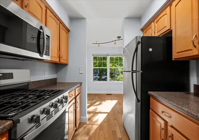 Photo 2 of Condo for sale at 4 Mayberry Dr #E, Westborough, MA 01581 | MLS# 73574002 | Listing updated on 2026-09-13
