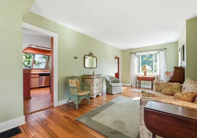 Photo 4 of Sale Pending at 88 Homestead Ave, Greenfield, MA 01301 | MLS# 73571596 | Listing updated on 2026-09-29