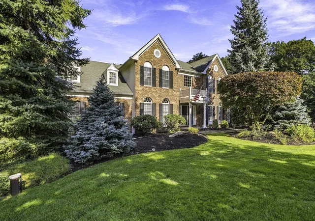 Photo 2 of Mansion for sale at 53 Greenwood Rd, Hopkinton, MA 01748 | MLS# 73581176 | Listing updated on 2026-10-28