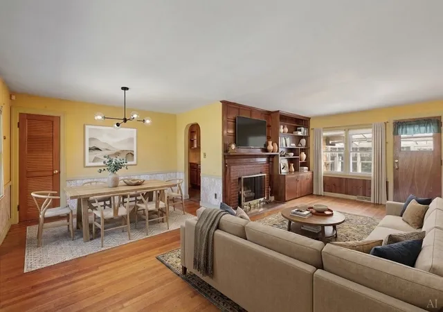 Photo 3 of Single family home for sale at 4 Oakhurst Rd, Beverly, MA 01915 | MLS# 73580763 | Listing updated on 2026-10-08