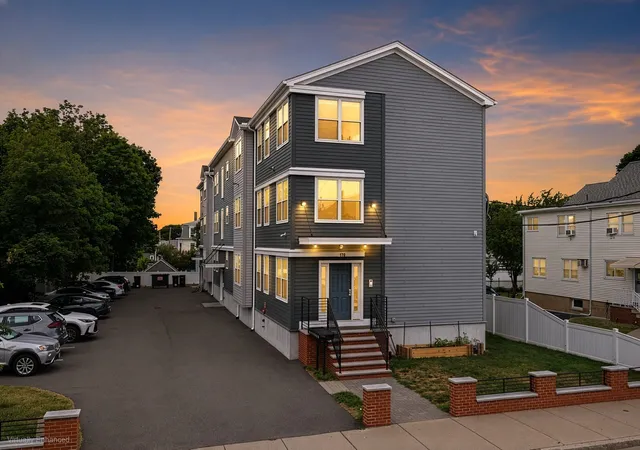 Photo 2 of Condo for sale at 170 Bradford St #3, Everett, MA 02149 | MLS# 73573971 | Listing updated on 2026-09-17