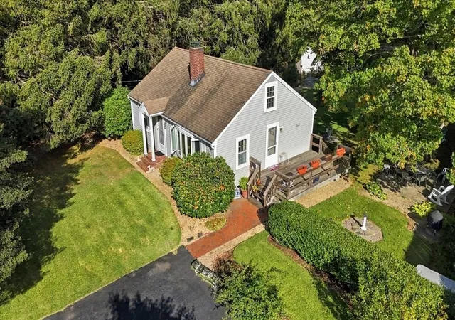 Photo 3 of Sale Pending at 1876 Phinneys Ln, Barnstable, MA 02630 | MLS# 73582899 | Listing updated on 2026-10-27