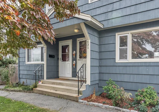 Photo 2 of Condo for sale at 631 E Merrimack St #631, Lowell, MA 01852 | MLS# 73587579 | Listing updated on 2026-10-12