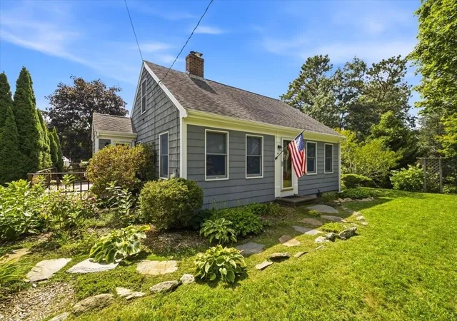Photo 2 of Single family home for sale at 44 Brick Kiln Rd, Teaticket, MA 02536 | MLS# 73575001 | Listing updated on 2026-09-14