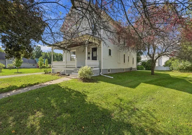 Photo 3 of House for sale at 24 Sugarloaf St, South Deerfield, MA 01373 | MLS# 73576109 | Listing updated on 2026-09-15