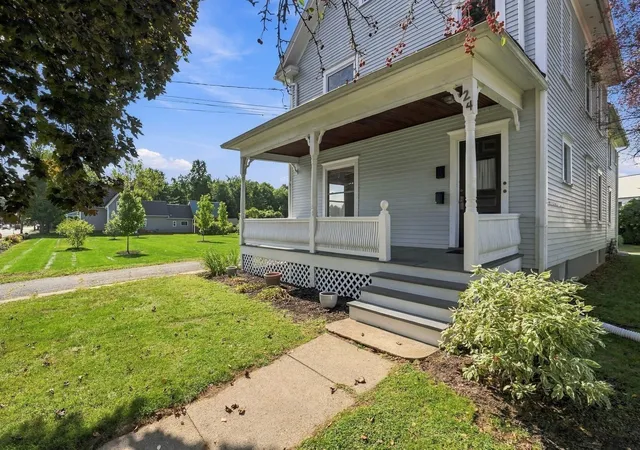 Photo 4 of House for sale at 24 Sugarloaf St, South Deerfield, MA 01373 | MLS# 73576109 | Listing updated on 2026-09-15