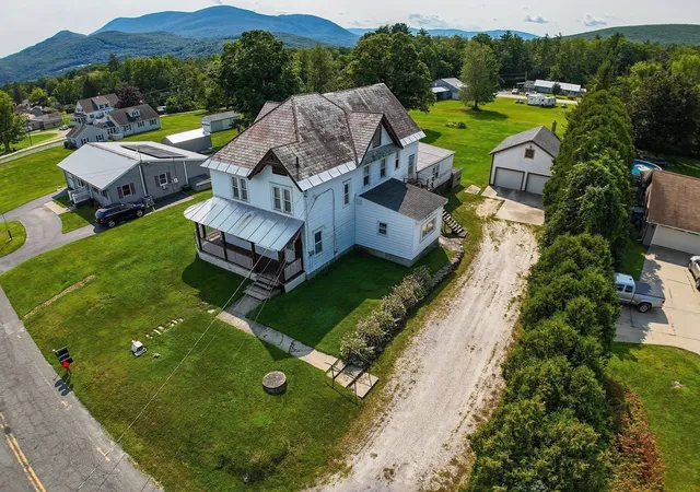 Photo 4 of House for sale at 39 Middle Rd, Clarksburg, MA 01247 | MLS# 73572123 | Listing updated on 2026-09-11