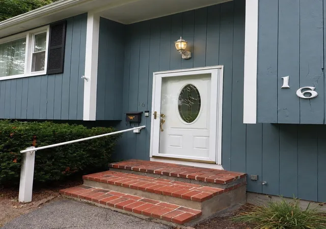 Photo 4 of Single family home for sale at 16 Andrew Ave, Hull, MA 02045 | MLS# 73571205 | Listing updated on 2026-09-25