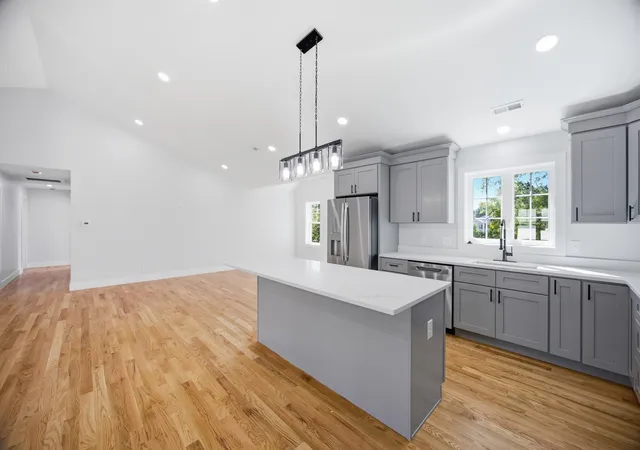 Photo 4 of Sale Pending at 18 Bowker Street, Worcester, MA 01604 | MLS# 73569182 | Listing updated on 2026-09-24
