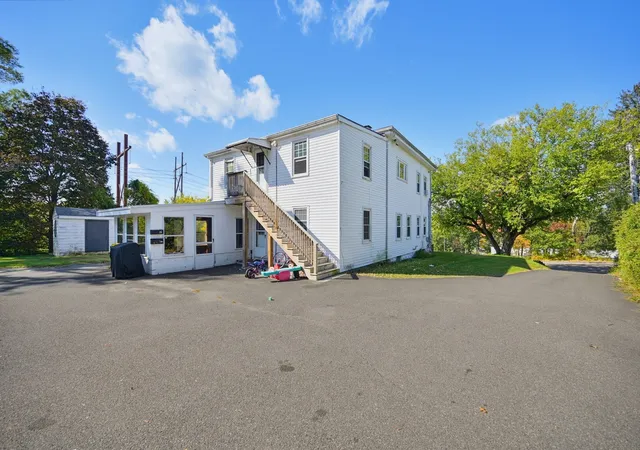 Photo 3 of Multi family home for sale at 258 Washington St, Franklin, MA 02038 | MLS# 73589119 | Listing updated on 2026-10-13