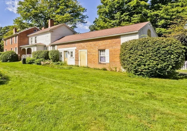 Photo 2 of Single family home for sale at 40 Somers Rd, East Longmeadow, MA 01028 | MLS# 73579621 | Listing updated on 2026-10-24