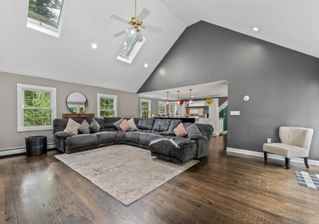 Photo 3 of Single family home for sale at 196 Mechanic St, Foxboro, MA 02035 | MLS# 73572140 | Listing updated on 2026-09-10