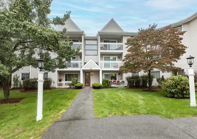 Photo 1 of Condo for sale at 15 Bower Rd #D3, Quincy, MA 02169 | MLS# 73583844 | Listing updated on 2026-10-03