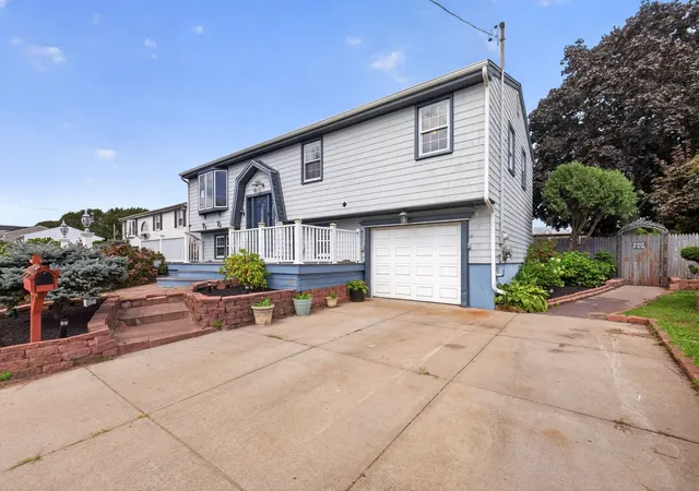 Photo 3 of Single family home for sale at 202 Oman St, Fall River, MA 02721 | MLS# 73570605 | Listing updated on 2026-10-07