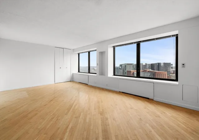 Photo 3 of Sale Pending at 85 E India Row #23D, Boston, MA 02110 | MLS# 73572813 | Listing updated on 2026-09-23
