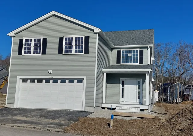 Photo 1 of Single family home for sale at 23c Crownshield, Uxbridge, MA 01569 | MLS# 73582344 | Listing updated on 2026-10-02