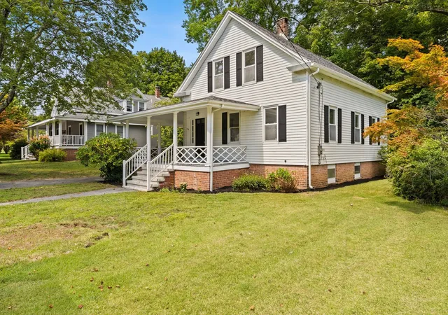 Photo 3 of Sale Pending at 778 Spring St, North Dighton, MA 02764 | MLS# 73574767 | Listing updated on 2026-09-29