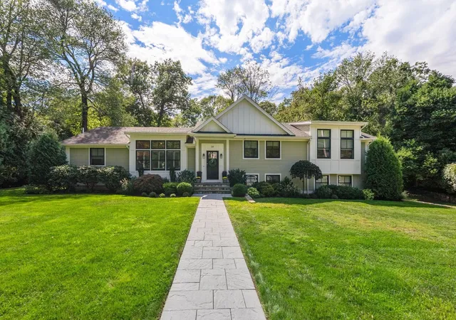 Photo 2 of Sale Pending at 54 Edmunds Rd, Wellesley Hills, MA 02481 | MLS# 73574271 | Listing updated on 2026-09-14