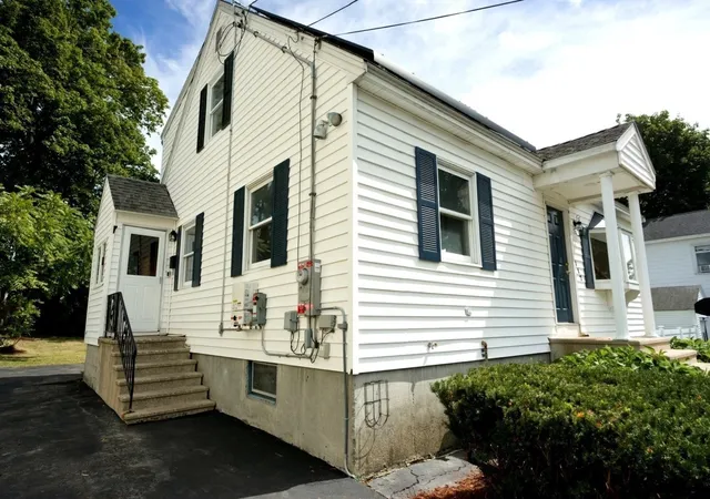 Photo 2 of Single family home for sale at 117 Lexington Ave, Lowell, MA 01854 | MLS# 73571673 | Listing updated on 2026-09-07