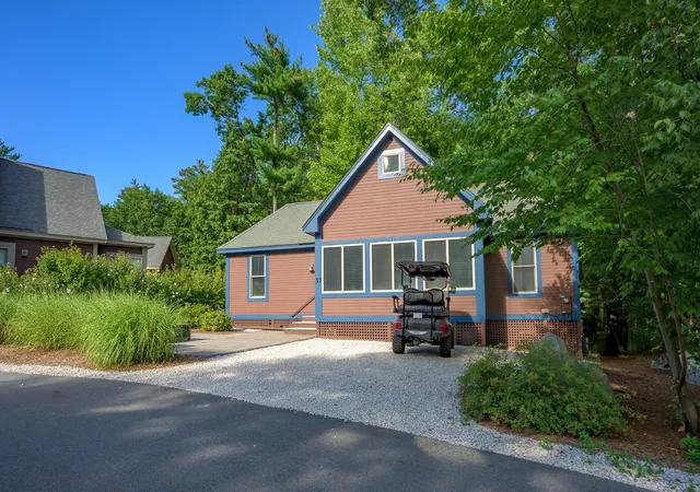 Photo 2 of Condo for sale at 37 Fox Run #37, Westford, MA 01886 | MLS# 73571100 | Listing updated on 2026-09-17
