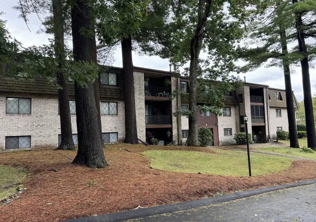 Condo for sale at 4 Greenbriar Dr #102, North Reading, MA 01864 | MLS# 73585280