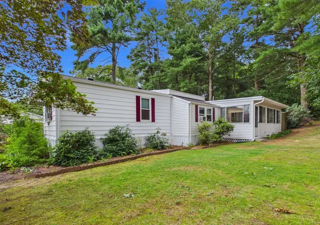 Photo 3 of Manufactured home for sale at 36 Haskell Cir, Lakeville, MA 02347 | MLS# 73575744 | Listing updated on 2026-09-24