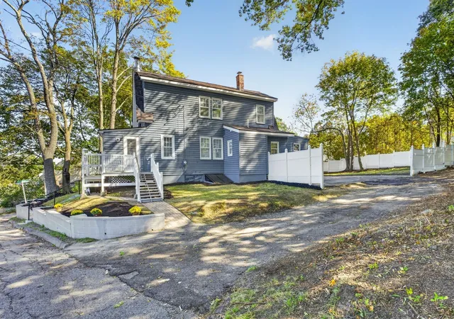 Photo 3 of Single family home for sale at 19 Genessee, Worcester, MA 01603 | MLS# 73588604 | Listing updated on 2026-10-28