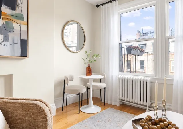 Photo 3 of Condo for sale at 119 Marlborough St #10, Boston, MA 02116 | MLS# 73574627 | Listing updated on 2026-09-13