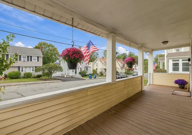 Photo 3 of Single family home for sale at 177 Elmlawn Rd, Braintree, MA 02184 | MLS# 73585741 | Listing updated on 2026-10-08
