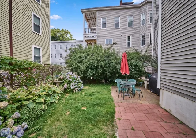 Listing Photo 2 - Condo for sale in building located at 363 Cardinal Medeiros Ave, Cambridge, MA 02141 - Unit #363